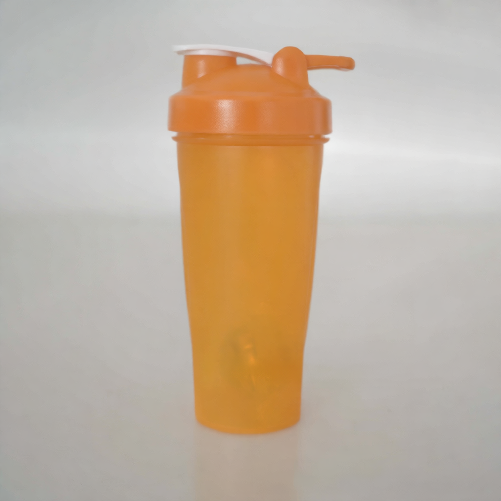600ml Plastic Protein Shaker Cup with Mixing Ball